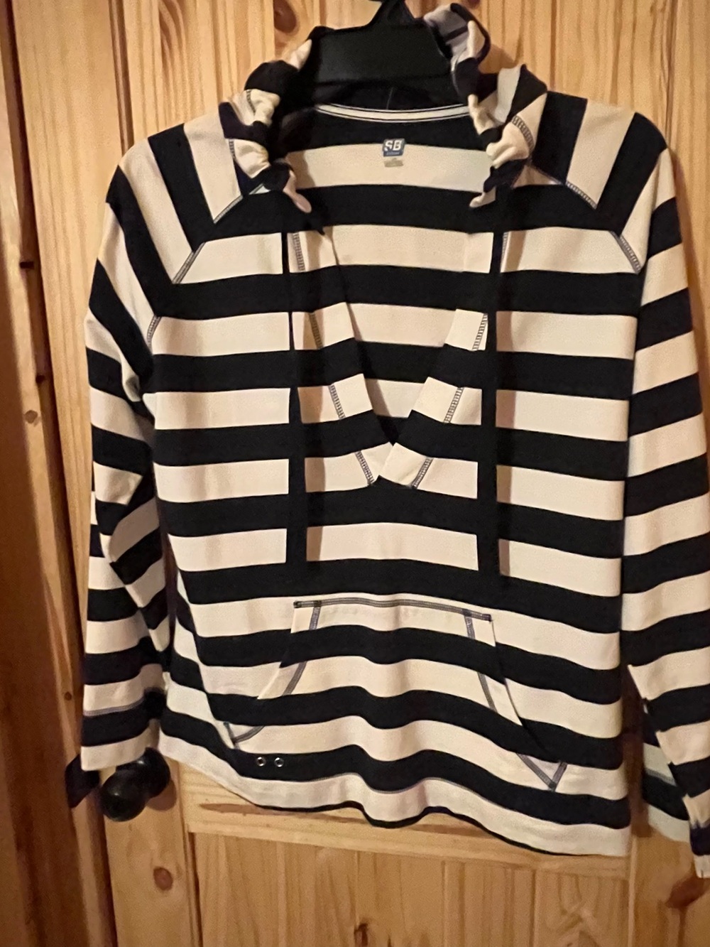 SB Black and White Striped Hoodie Sweatshirt